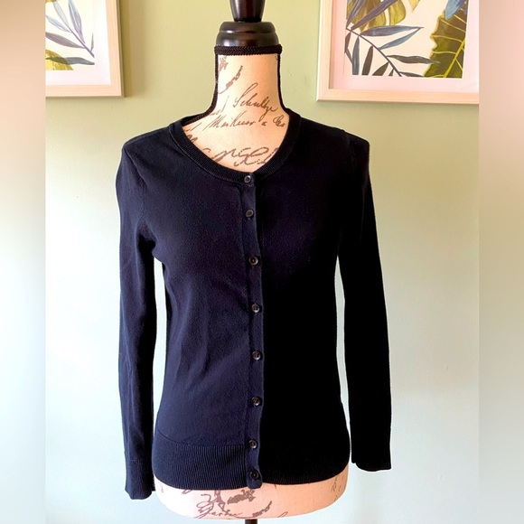 Women’s Black Button-Up Cardigan Size XS - Picture 1 of 7